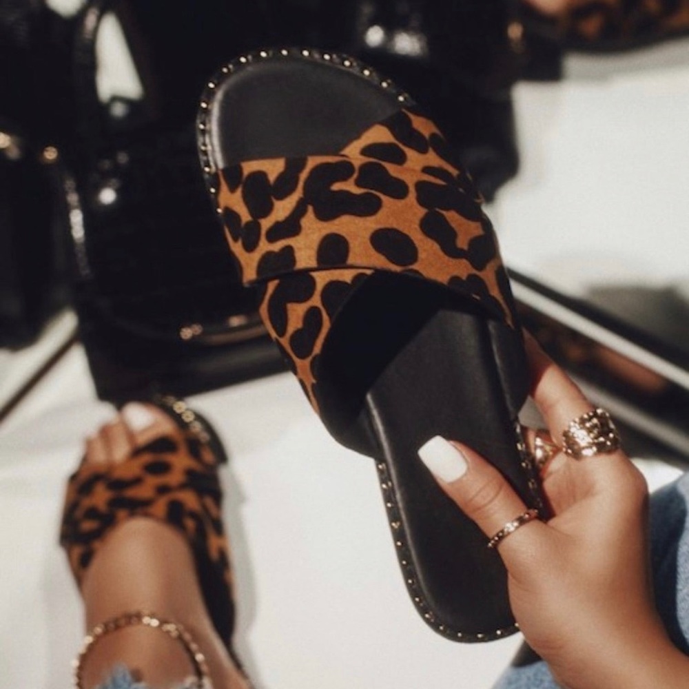 Qupid Leopard Slides
